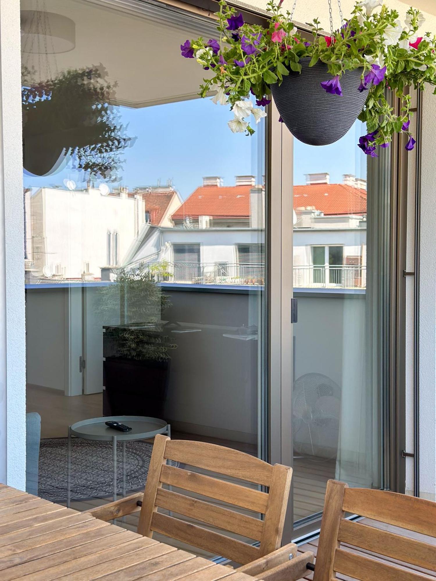 Vienna Sunny Side Up Apartments Eksteriør bilde
